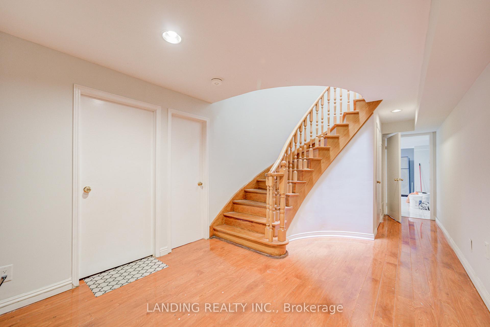 Photo 23 of 63 Purcell Square, Scarborough, Steeles — HOMEH