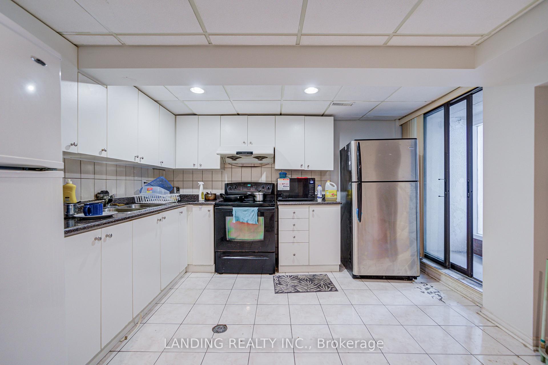 Photo 26 of 63 Purcell Square, Scarborough, Steeles — HOMEH