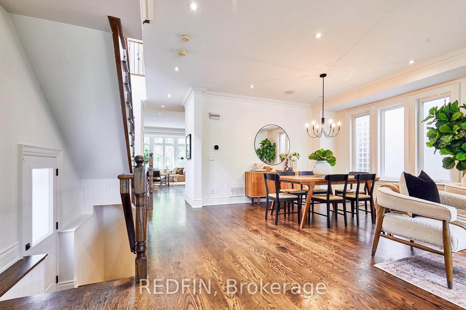 Photo 6 of 516 Melrose Avenue, Toronto, Bedford Park-Nortown — HOMEH