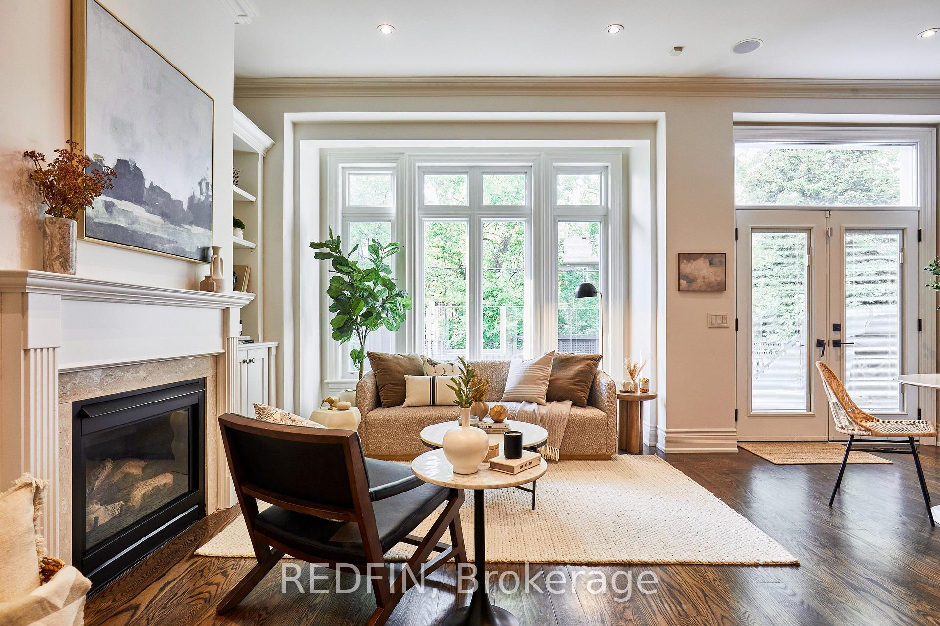Photo 12 of 516 Melrose Avenue, Toronto, Bedford Park-Nortown — HOMEH