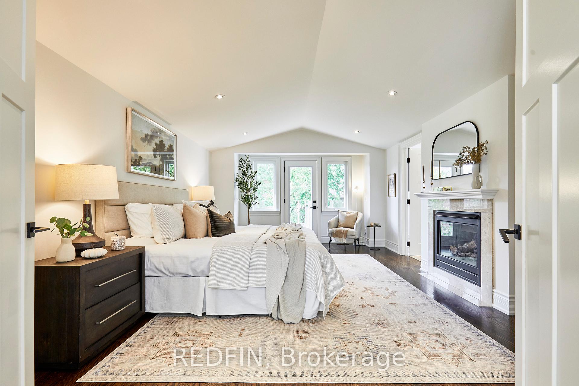 Photo 15 of 516 Melrose Avenue, Toronto, Bedford Park-Nortown — HOMEH
