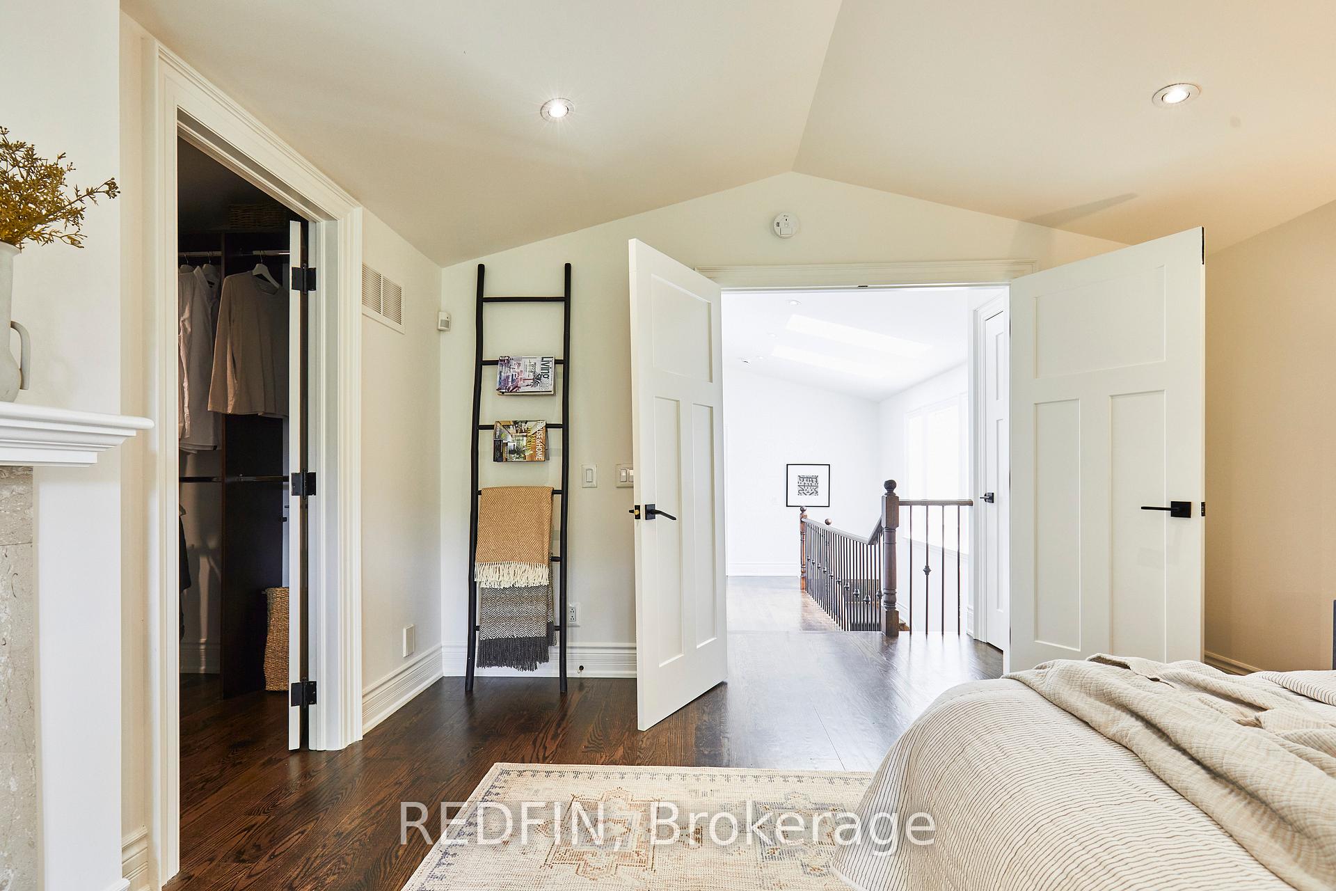 Photo 23 of 516 Melrose Avenue, Toronto, Bedford Park-Nortown — HOMEH