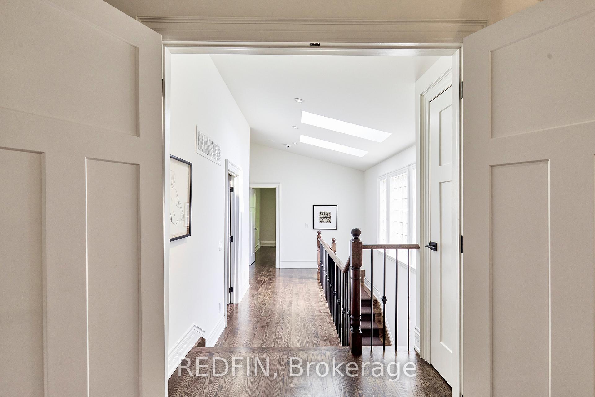 Photo 24 of 516 Melrose Avenue, Toronto, Bedford Park-Nortown — HOMEH