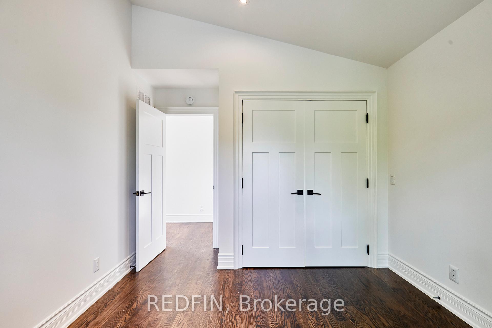 Photo 26 of 516 Melrose Avenue, Toronto, Bedford Park-Nortown — HOMEH