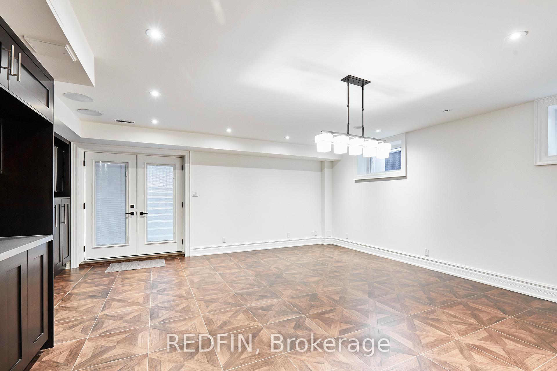 Photo 35 of 516 Melrose Avenue, Toronto, Bedford Park-Nortown — HOMEH