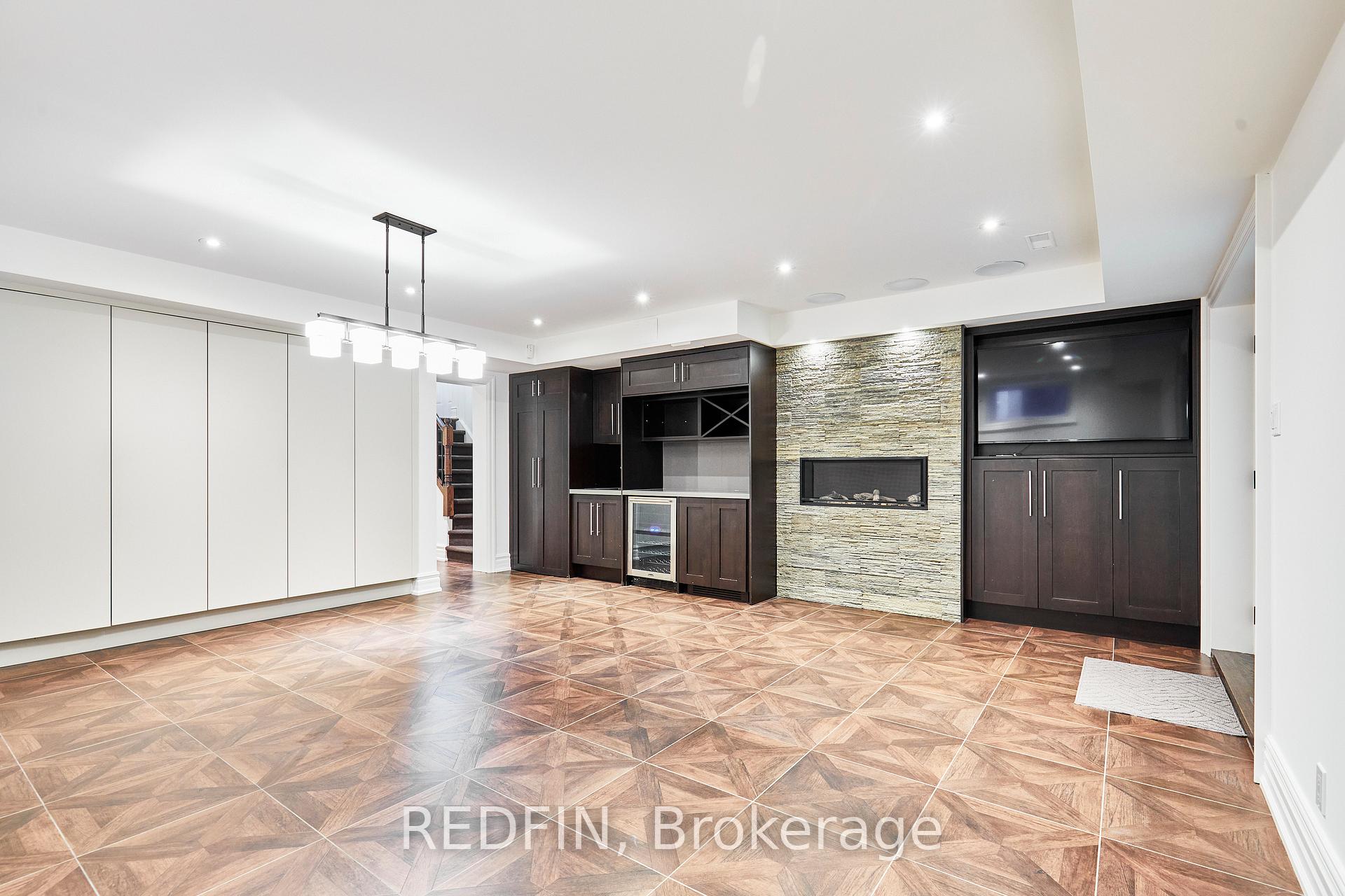 Photo 36 of 516 Melrose Avenue, Toronto, Bedford Park-Nortown — HOMEH