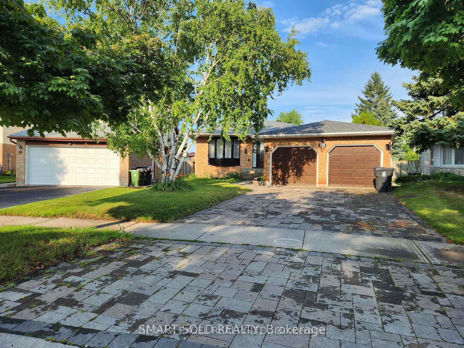 Front of Unit Lower A, 50 Birdwood Court
