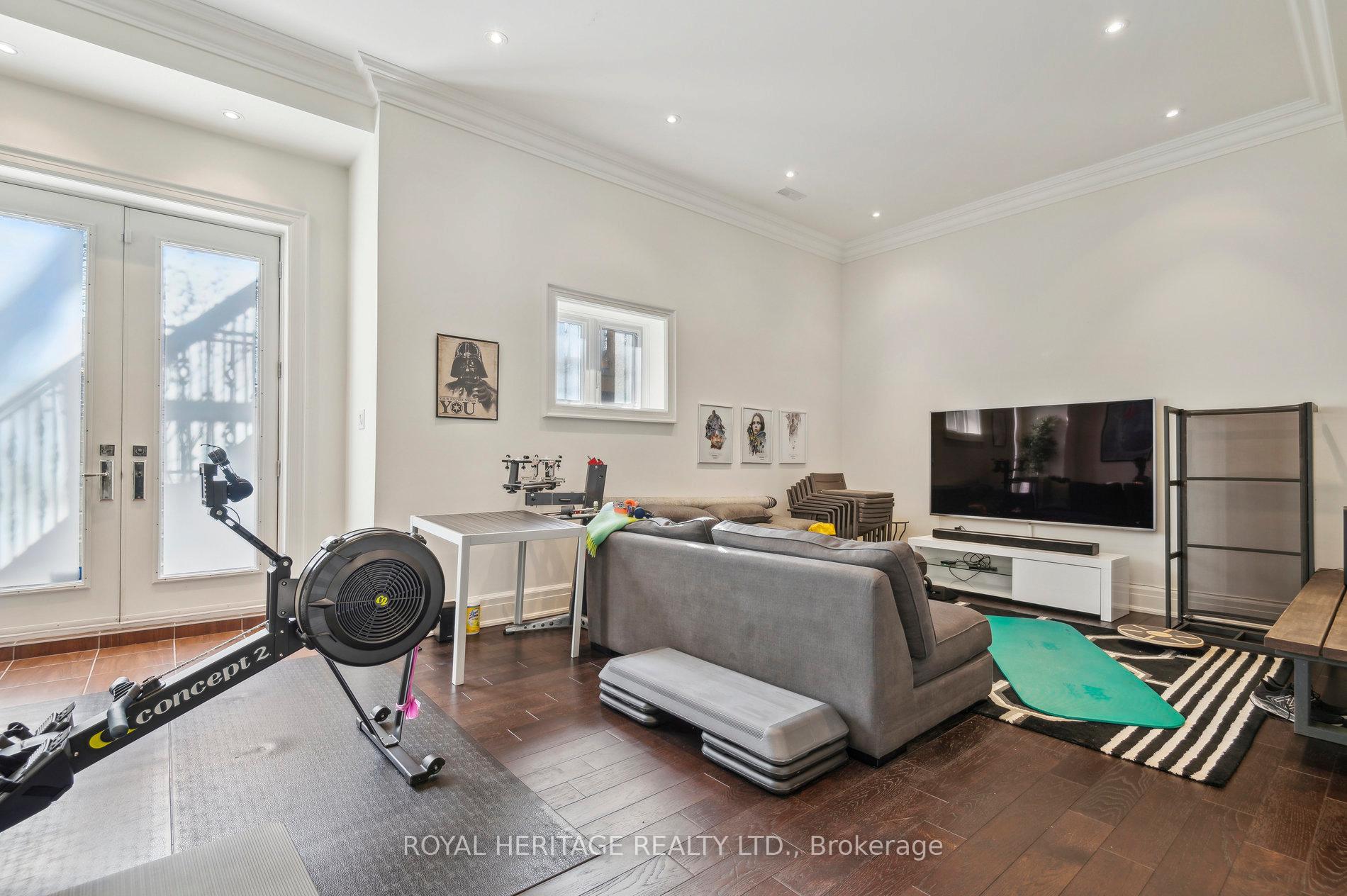 Photo 17 of 17 Belsize Drive, Toronto, Mount Pleasant West — HOMEH