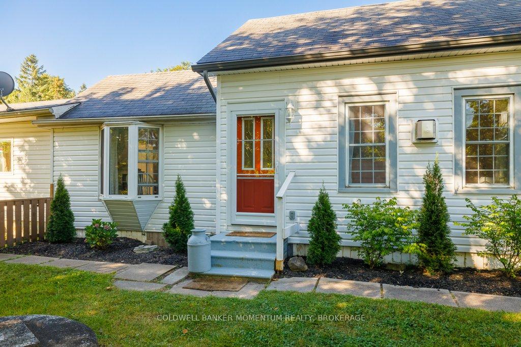 Photo 2 of 25 Margaret Street, Thorold, Port Robinson — HOMEH