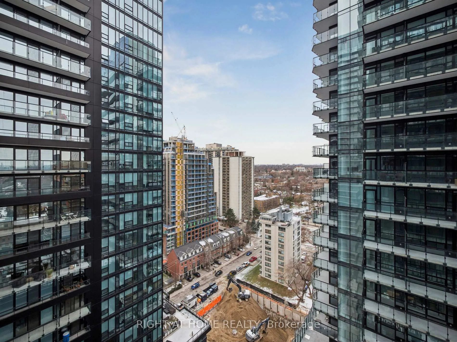 Photo 48 of Unit 1705, 110 Broadway Avenue, Toronto, Mount Pleasant West — HOMEH