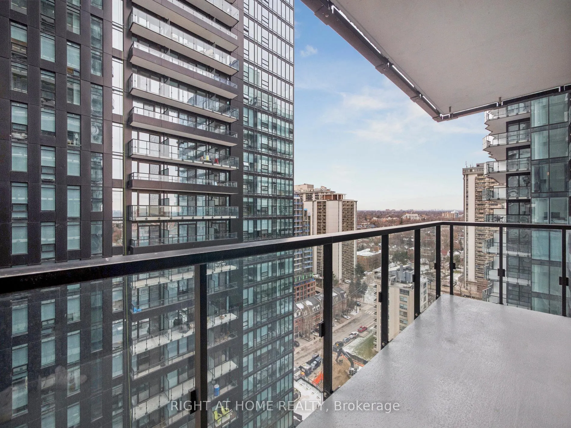 Photo 49 of Unit 1705, 110 Broadway Avenue, Toronto, Mount Pleasant West — HOMEH