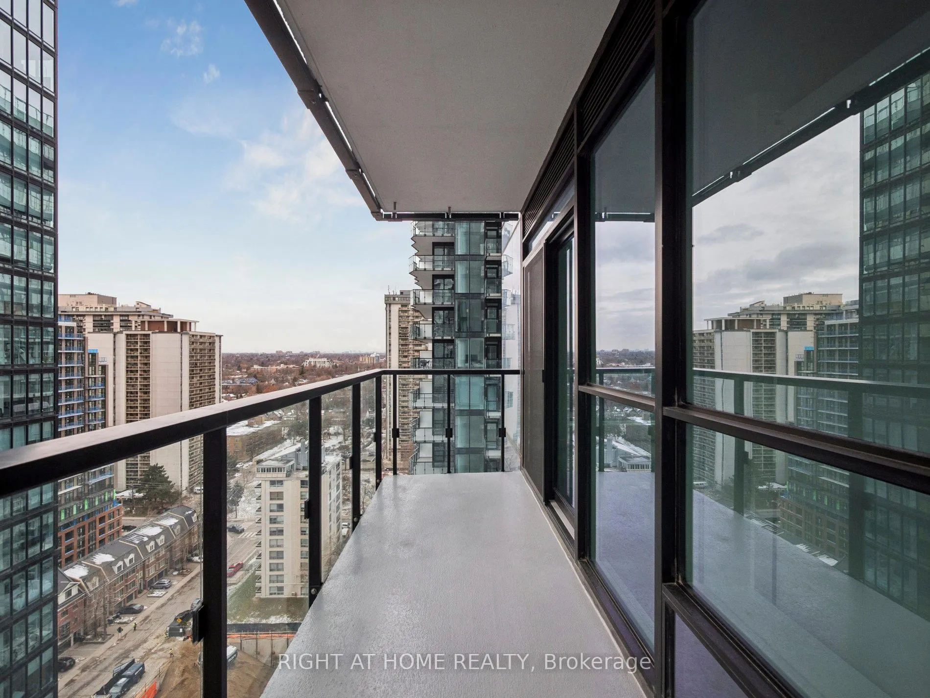 Photo 50 of Unit 1705, 110 Broadway Avenue, Toronto, Mount Pleasant West — HOMEH