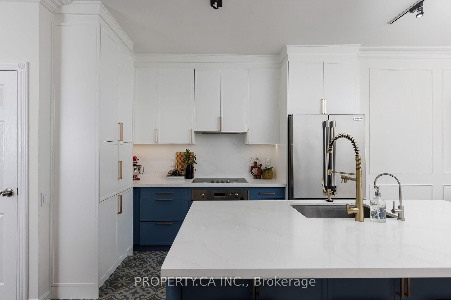 Photo 11 of 419 Rhodes Avenue, Toronto, Greenwood-Coxwell — HOMEH