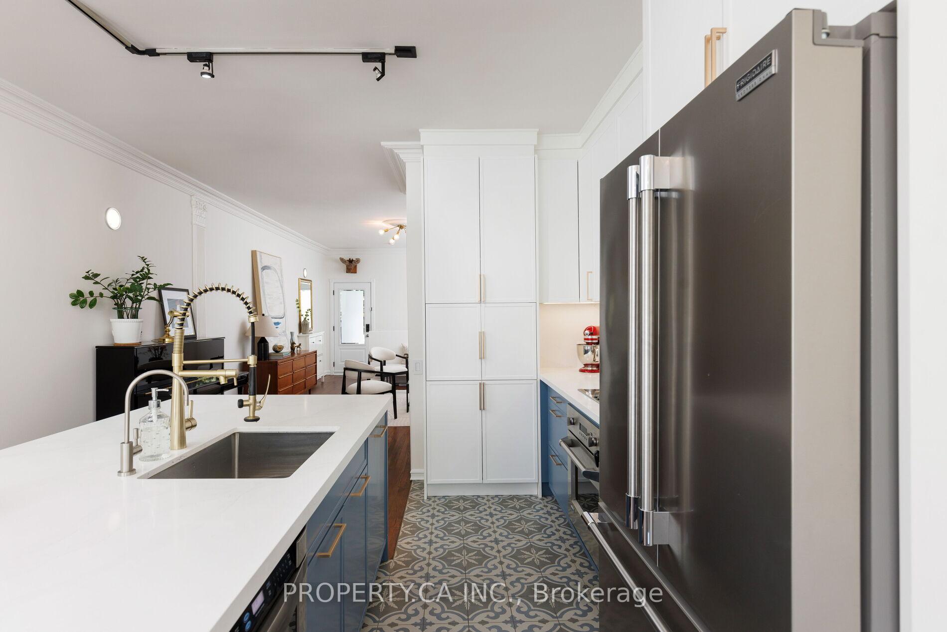 Photo 14 of 419 Rhodes Avenue, Toronto, Greenwood-Coxwell — HOMEH