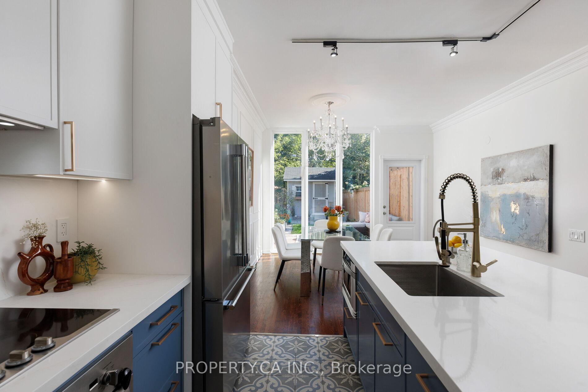 Photo 15 of 419 Rhodes Avenue, Toronto, Greenwood-Coxwell — HOMEH