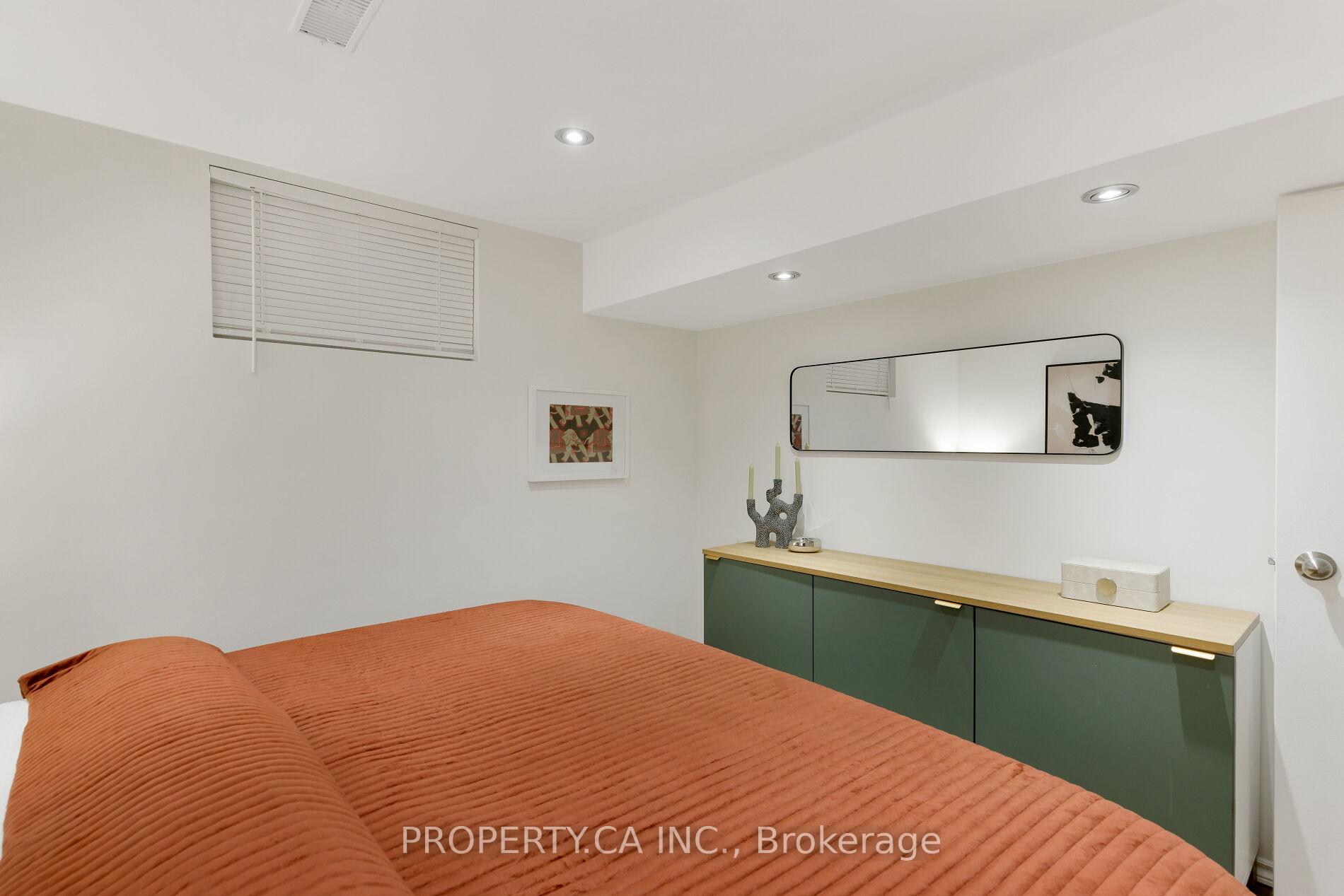 Photo 32 of 419 Rhodes Avenue, Toronto, Greenwood-Coxwell — HOMEH