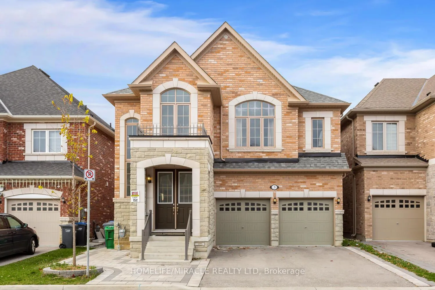 Photo 1 of 3 Farringdon Crescent, Brampton, Northwest Brampton — HOMEH
