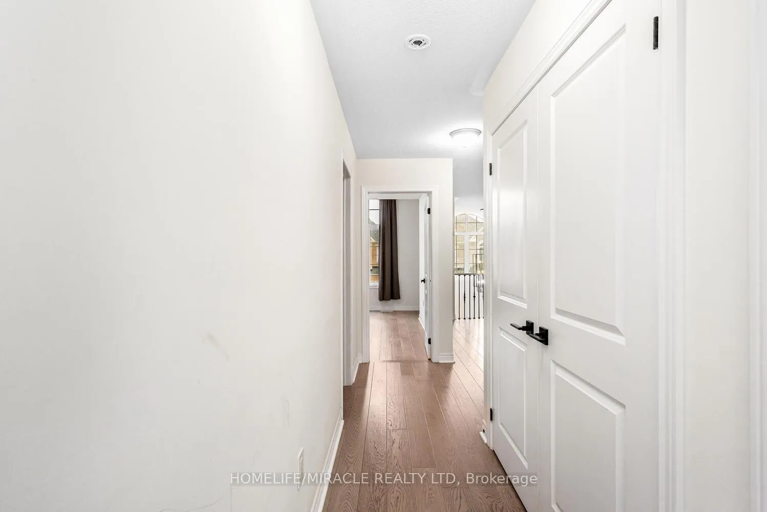 Photo 17 of 3 Farringdon Crescent, Brampton, Northwest Brampton — HOMEH