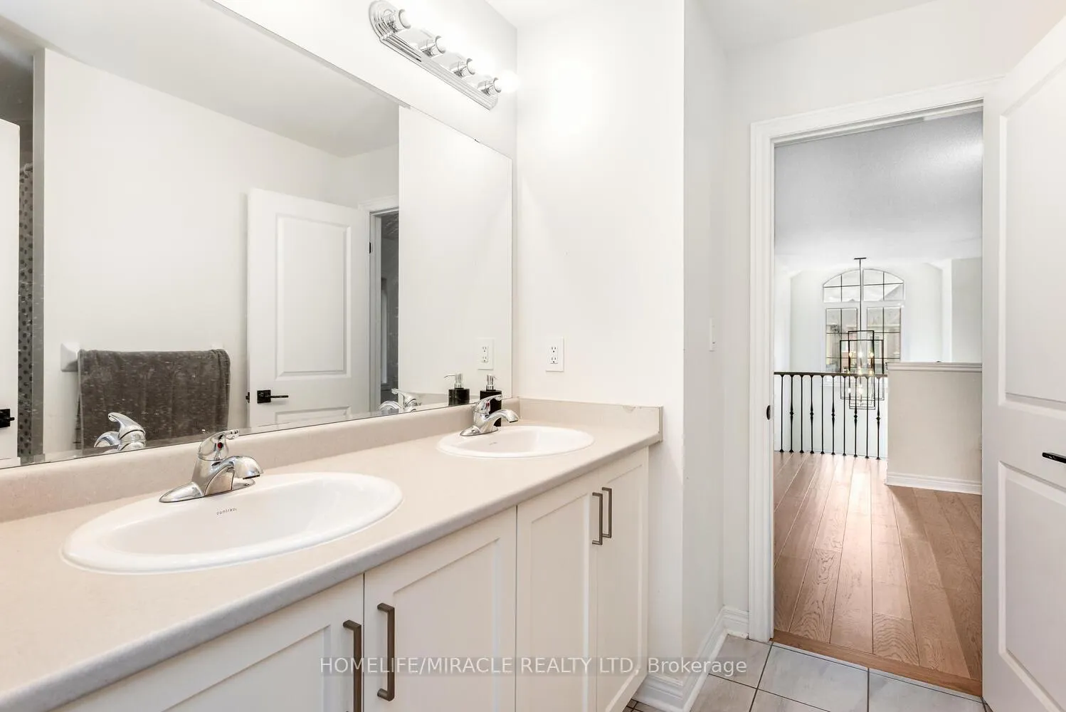 Photo 31 of 3 Farringdon Crescent, Brampton, Northwest Brampton — HOMEH