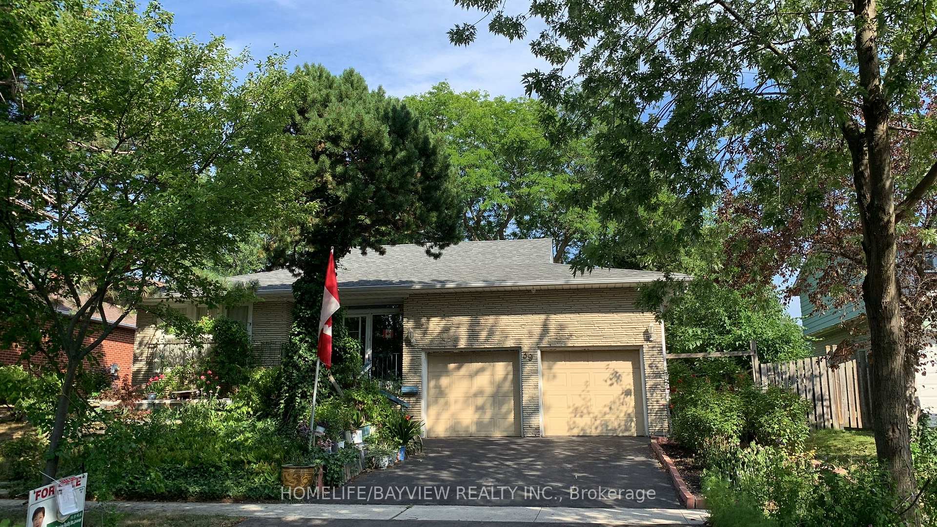Front of 39 Castle Hill Drive