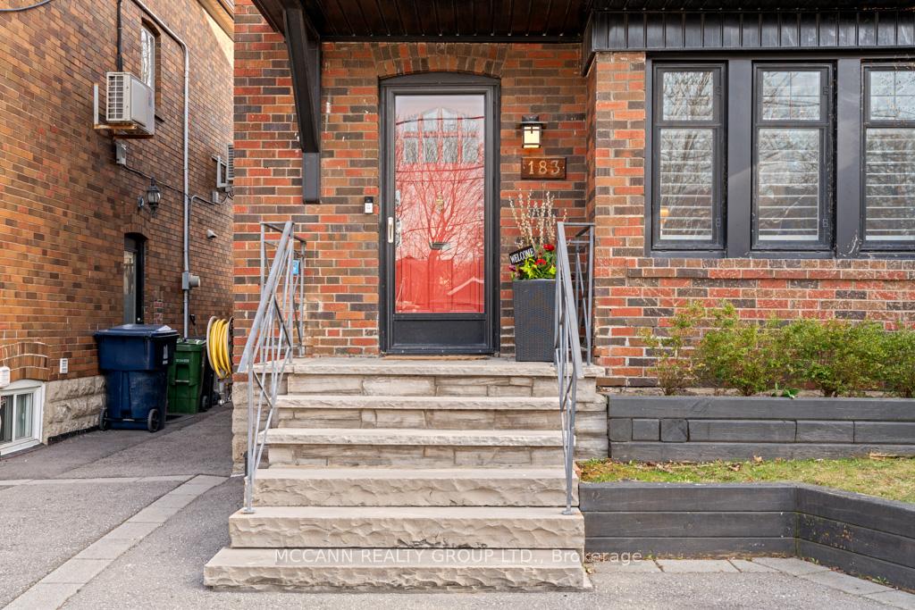Photo 2 of 183 Lawrence Avenue W, Toronto, Lawrence Park South — HOMEH