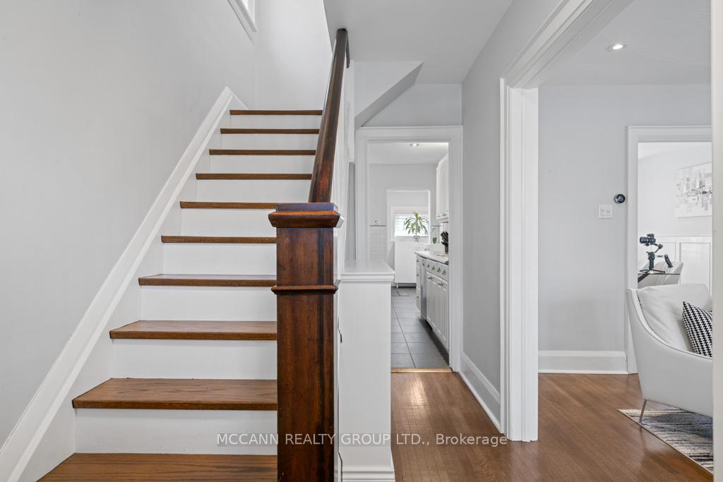 Photo 4 of 183 Lawrence Avenue W, Toronto, Lawrence Park South — HOMEH