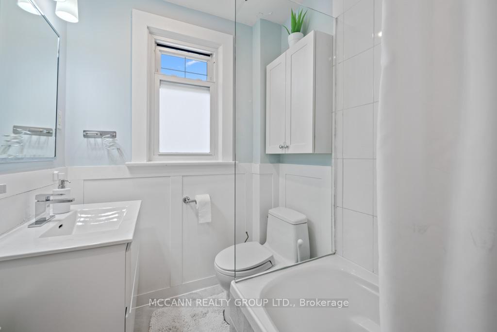 Photo 23 of 183 Lawrence Avenue W, Toronto, Lawrence Park South — HOMEH
