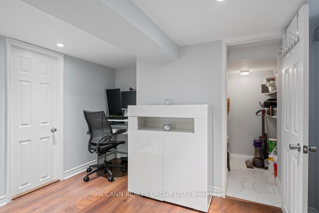 Photo 34 of 183 Lawrence Avenue W, Toronto, Lawrence Park South — HOMEH