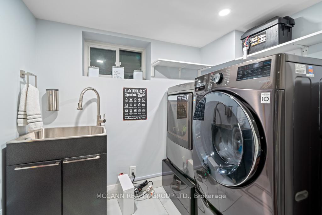 Photo 37 of 183 Lawrence Avenue W, Toronto, Lawrence Park South — HOMEH