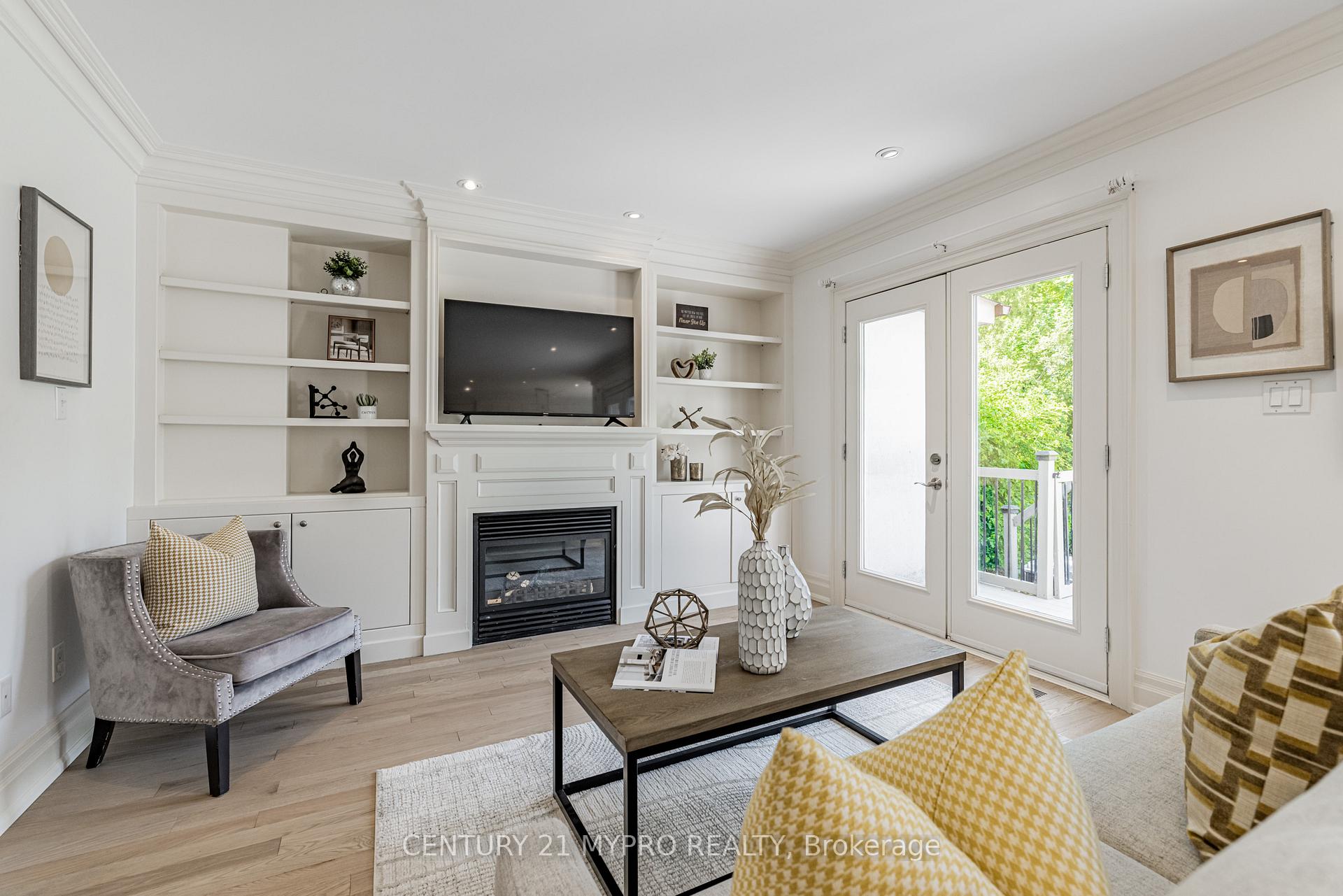 Photo 12 of 54 Ridge Hill Drive, Toronto, Forest Hill North — HOMEH