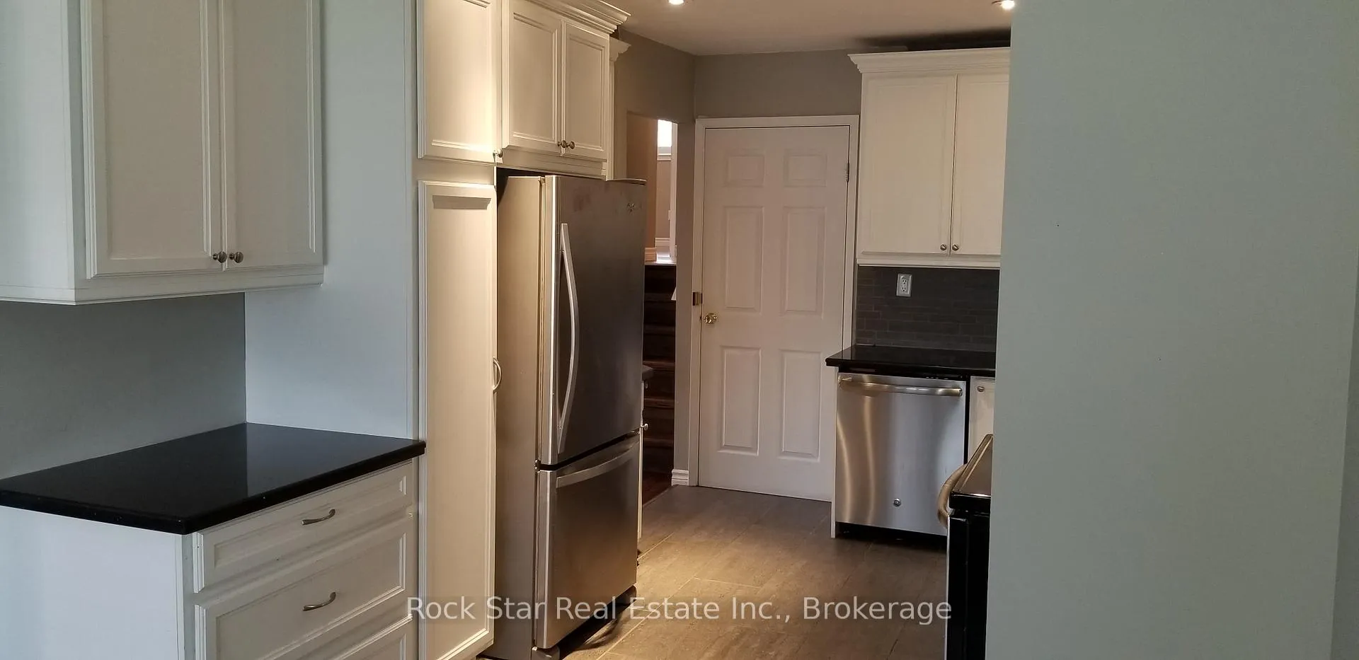 Photo 7 of 562 Greenhill Avenue, Hamilton, Vincent — HOMEH