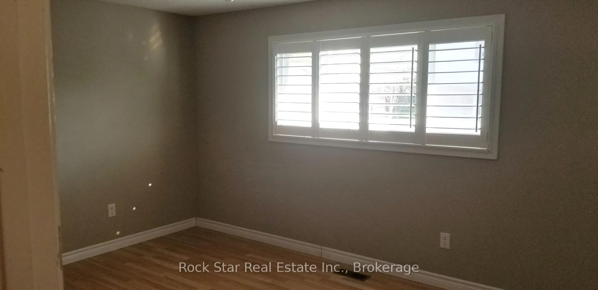 Photo 8 of 562 Greenhill Avenue, Hamilton, Vincent — HOMEH