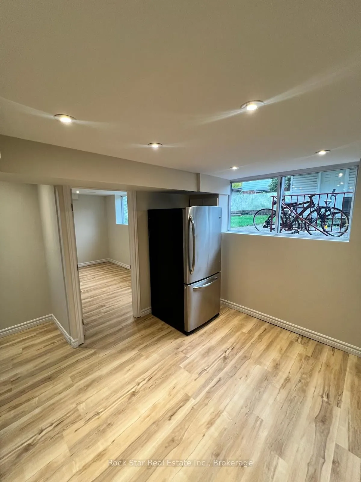 Photo 15 of 562 Greenhill Avenue, Hamilton, Vincent — HOMEH