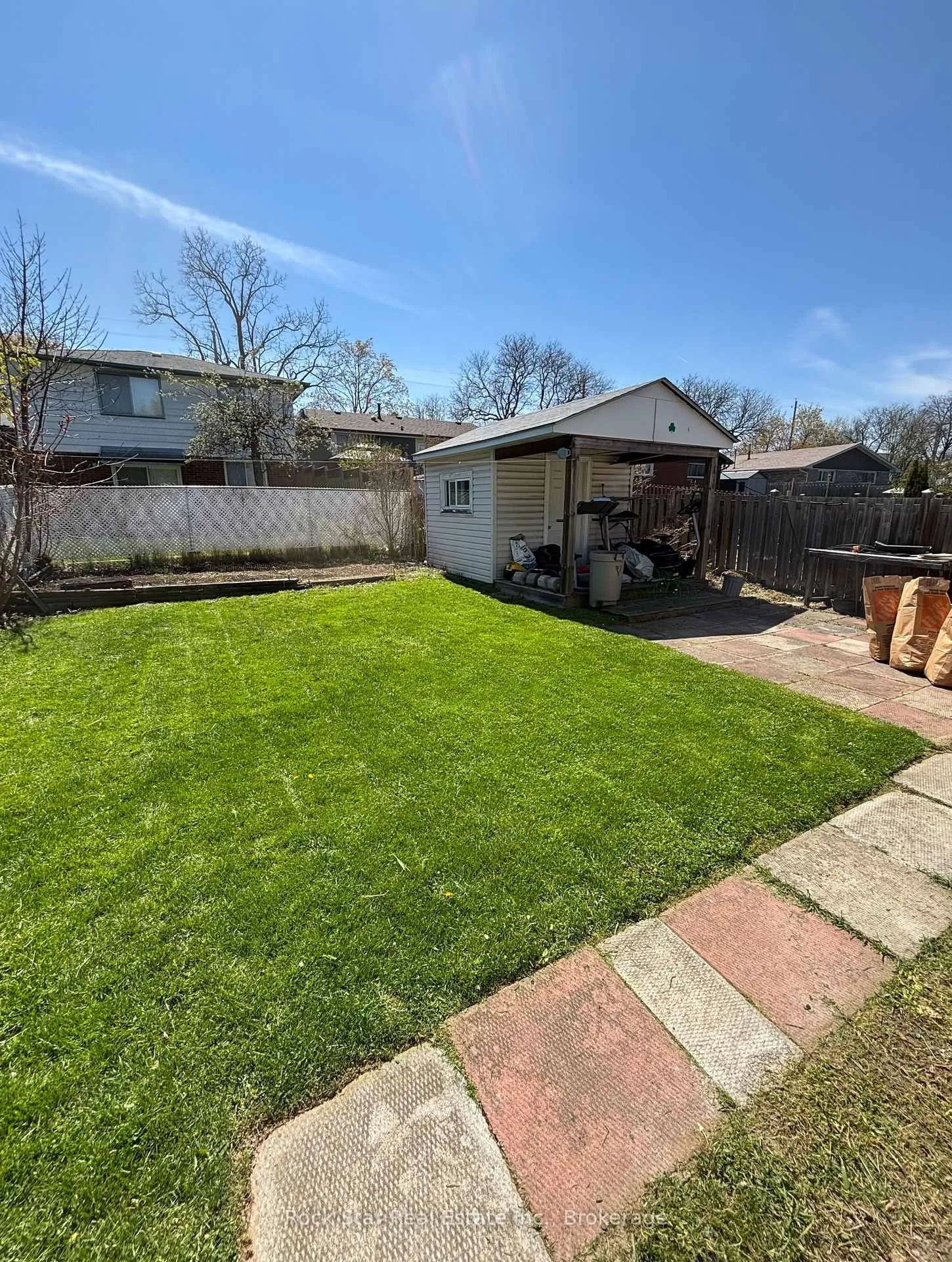 Photo 23 of 562 Greenhill Avenue, Hamilton, Vincent — HOMEH