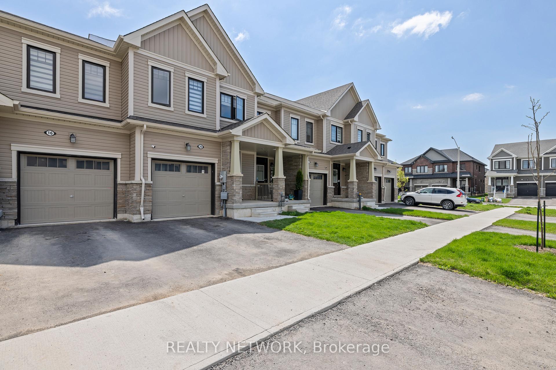 Photo 2 of 20 Daisy Lane, Thorold, Hurricane/Merrittville — HOMEH