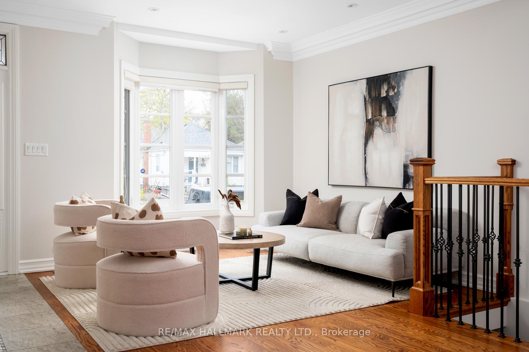 Photo 3 of 115 Cadorna Avenue, Toronto, East York — HOMEH
