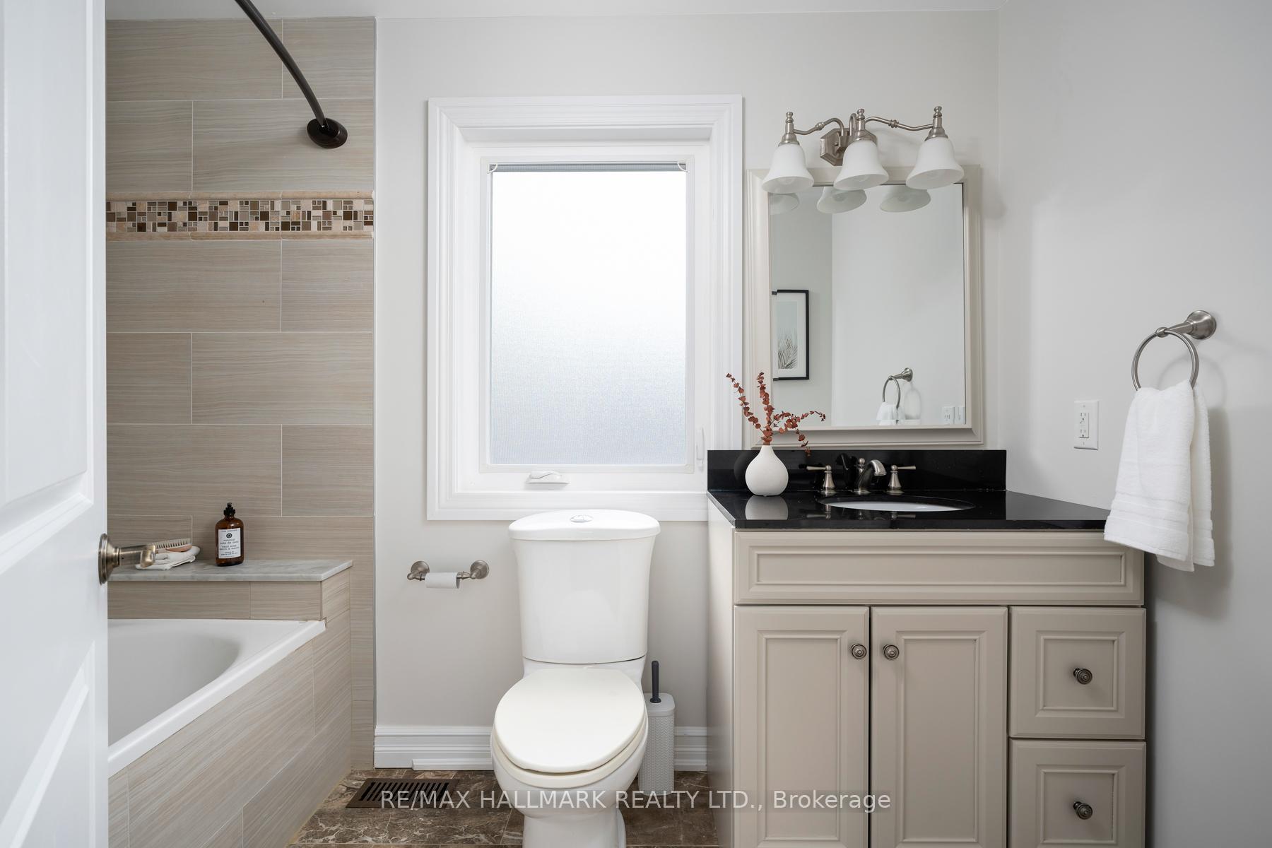 Photo 27 of 115 Cadorna Avenue, Toronto, East York — HOMEH