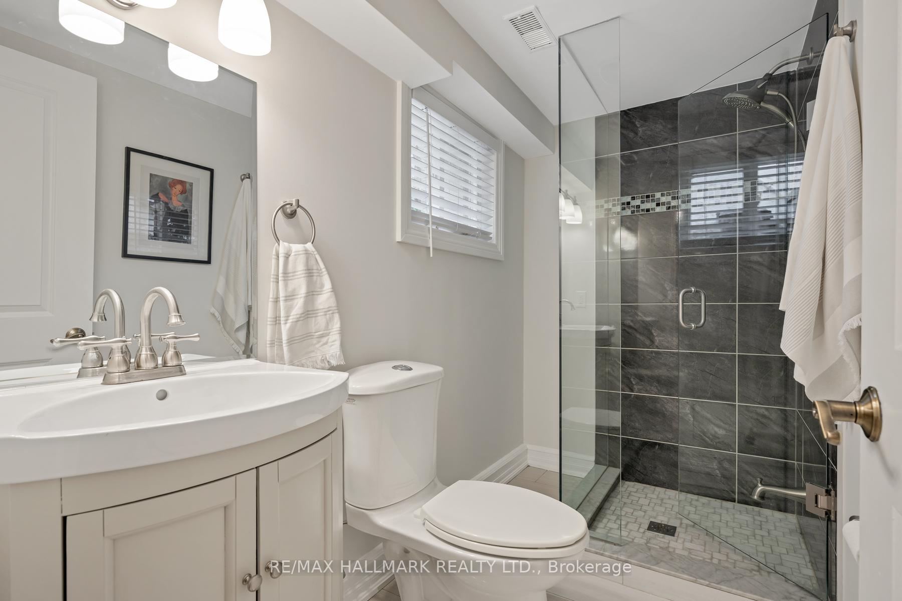 Photo 40 of 115 Cadorna Avenue, Toronto, East York — HOMEH