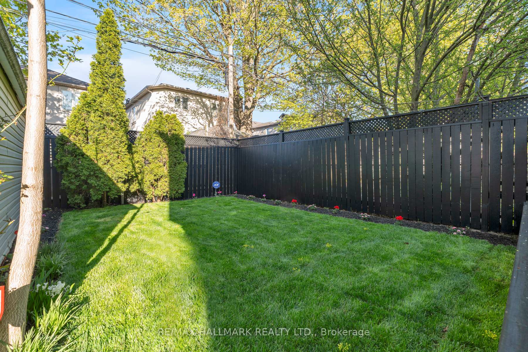 Photo 44 of 115 Cadorna Avenue, Toronto, East York — HOMEH
