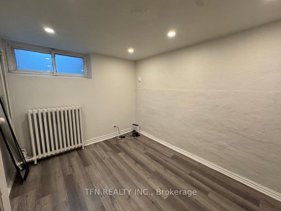 Photo 9 of Unit Lower, 926 Avenue Road, Toronto, Yonge-Eglinton — HOMEH
