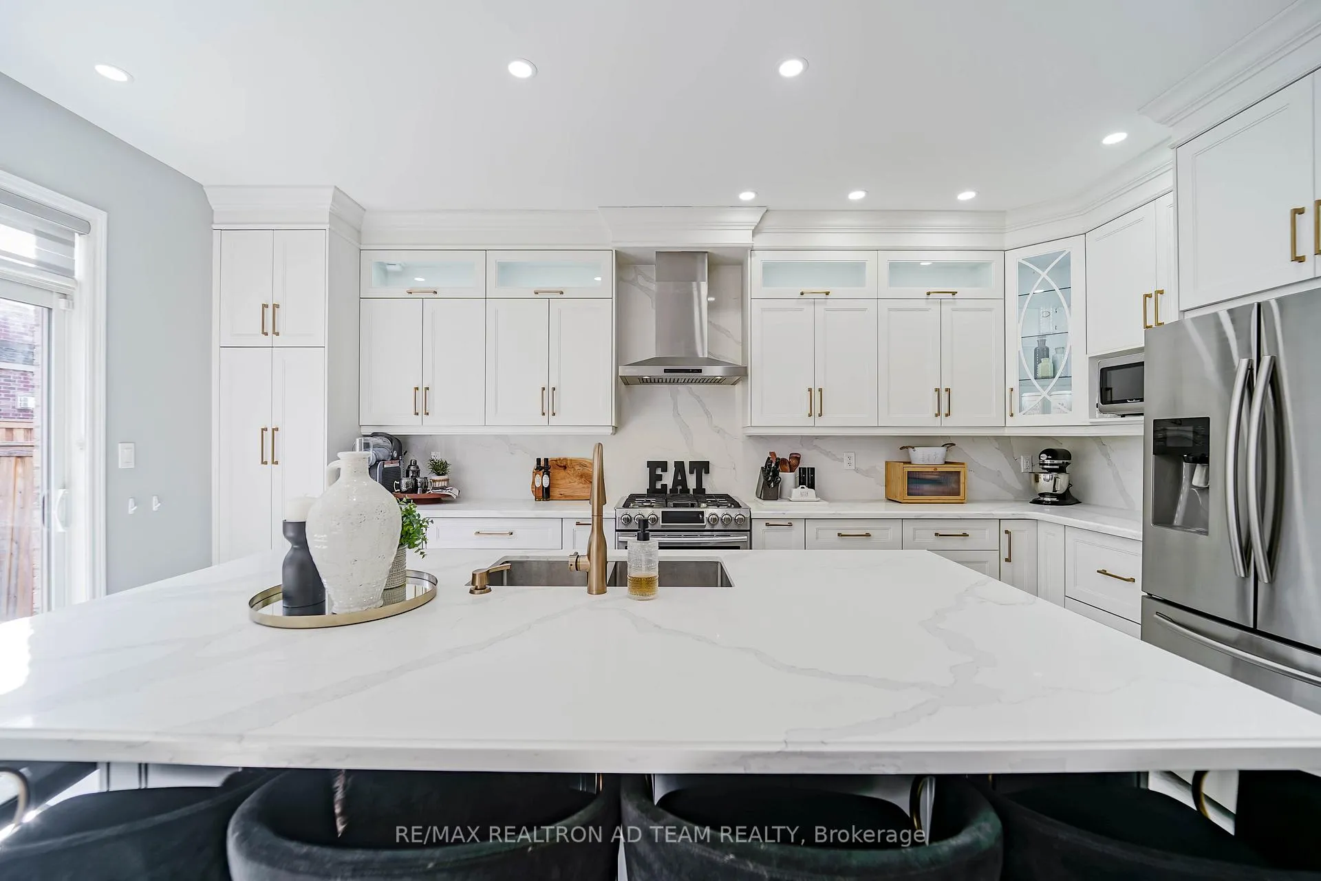 Photo 14 of 1109 Baltic Lane, Pickering, Rural Pickering — HOMEH