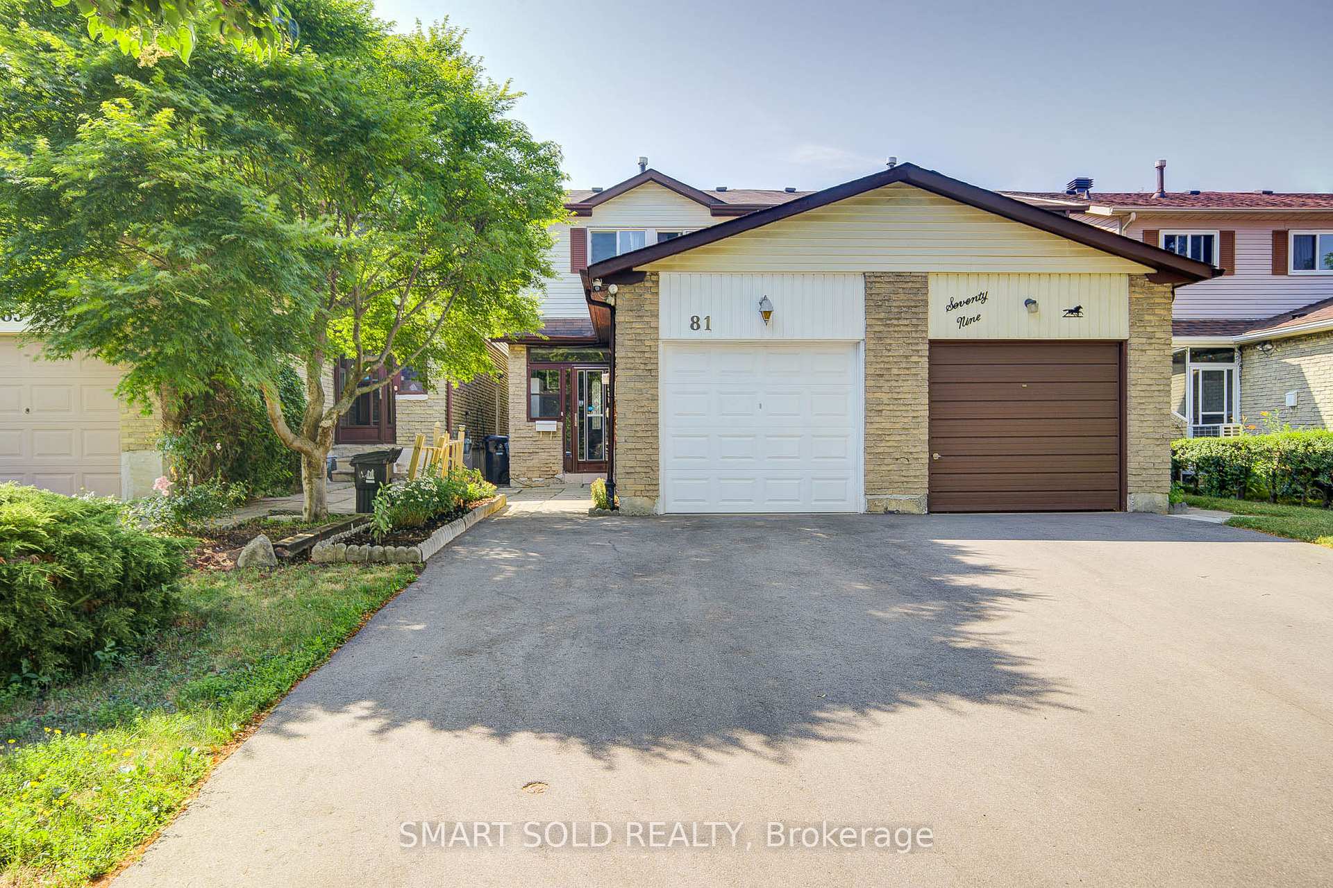Front of 81 Rakewood Crescent