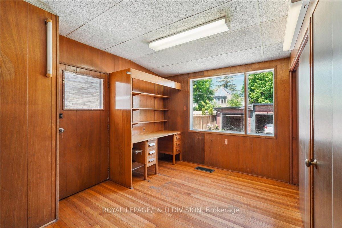 Photo 14 of 172 Briar Hill Avenue, Toronto, Lawrence Park South — HOMEH