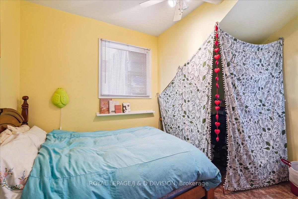 Photo 19 of 172 Briar Hill Avenue, Toronto, Lawrence Park South — HOMEH
