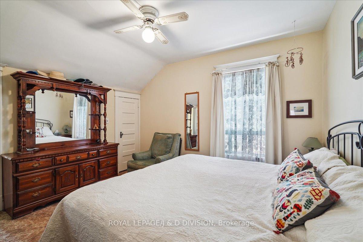 Photo 21 of 172 Briar Hill Avenue, Toronto, Lawrence Park South — HOMEH