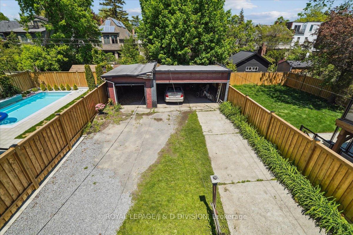 Photo 25 of 172 Briar Hill Avenue, Toronto, Lawrence Park South — HOMEH