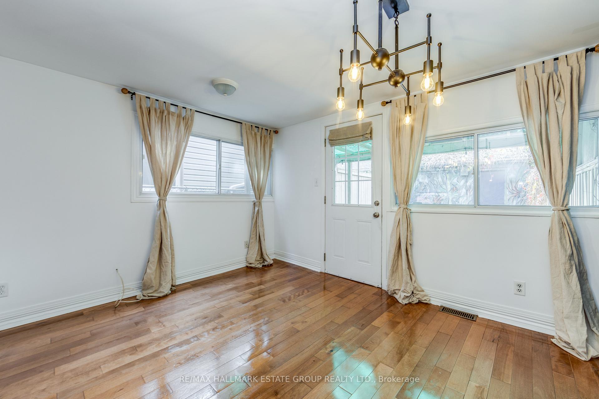 Photo 19 of 50 Logan Avenue, Toronto, South Riverdale — HOMEH