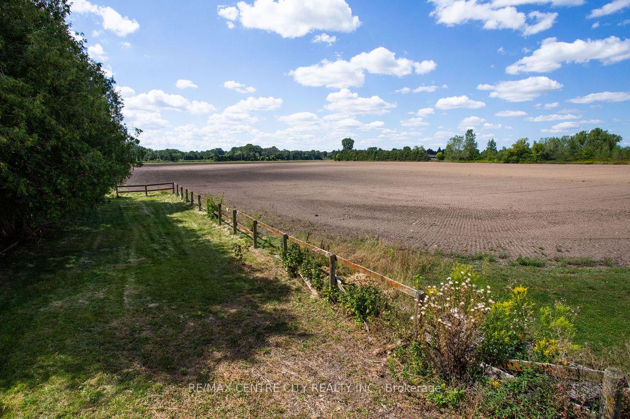 Photo 39 of 5604 Dundas Street, Thames Centre, Rural Thames Centre — HOMEH