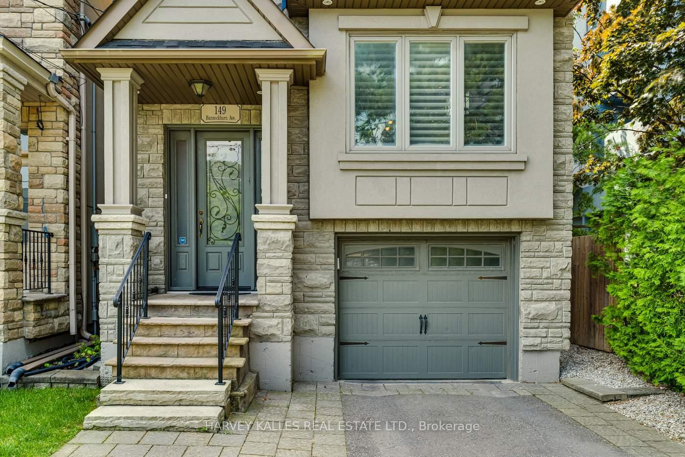 Photo 2 of 149 Bannockburn Avenue, Toronto, Bedford Park-Nortown — HOMEH
