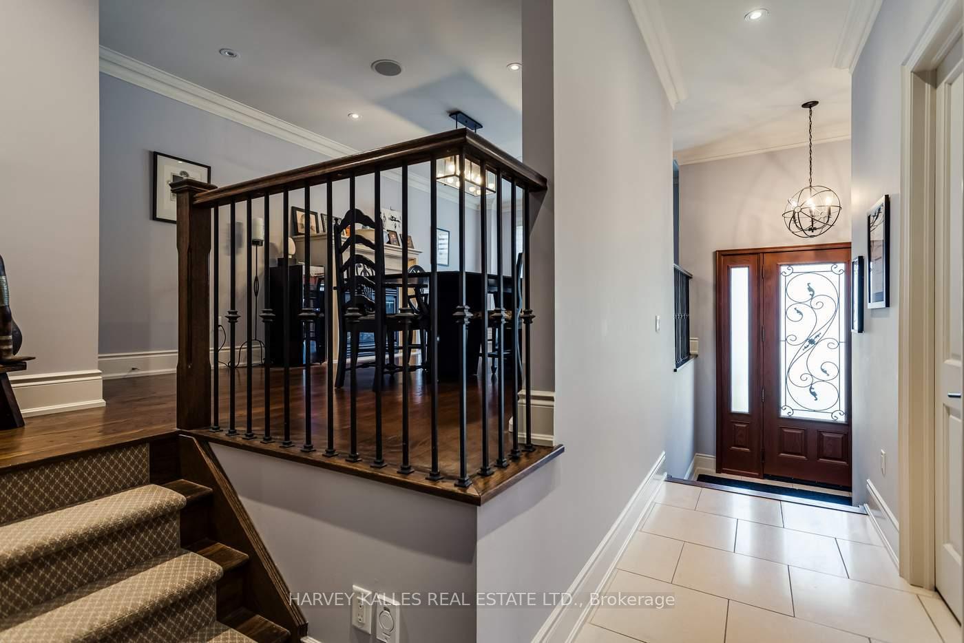 Photo 4 of 149 Bannockburn Avenue, Toronto, Bedford Park-Nortown — HOMEH